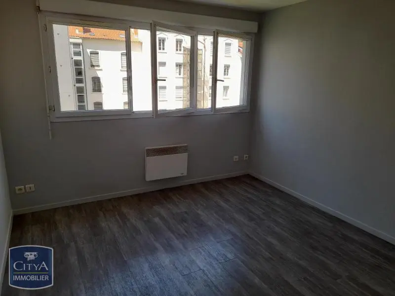 Photo 3 Appartement 1 pièce 19.93m²