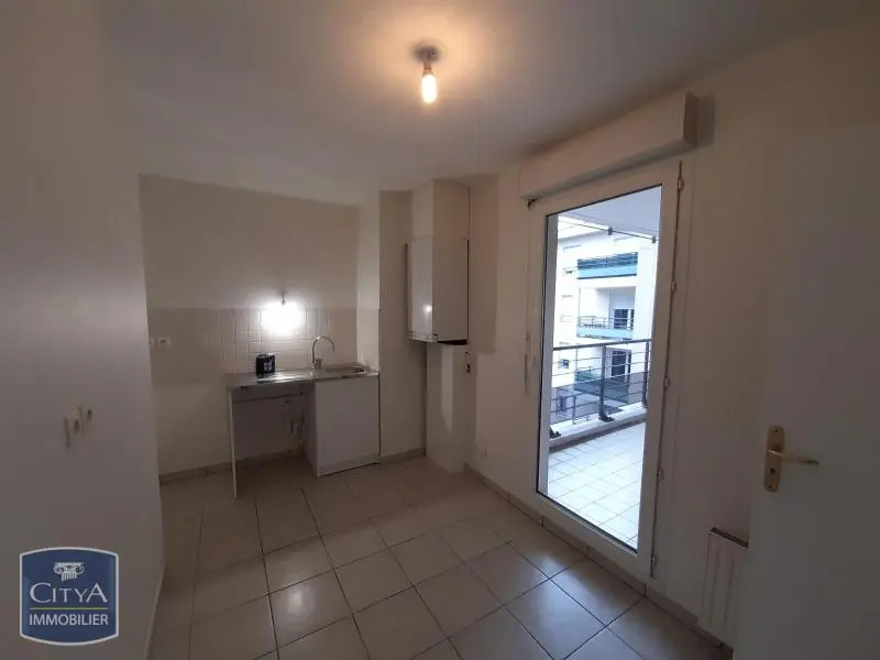 Photo 3 appartement Vénissieux