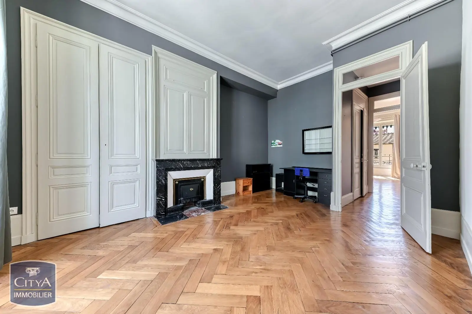 Photo 14 Appartement 5 pièces 187.92m²