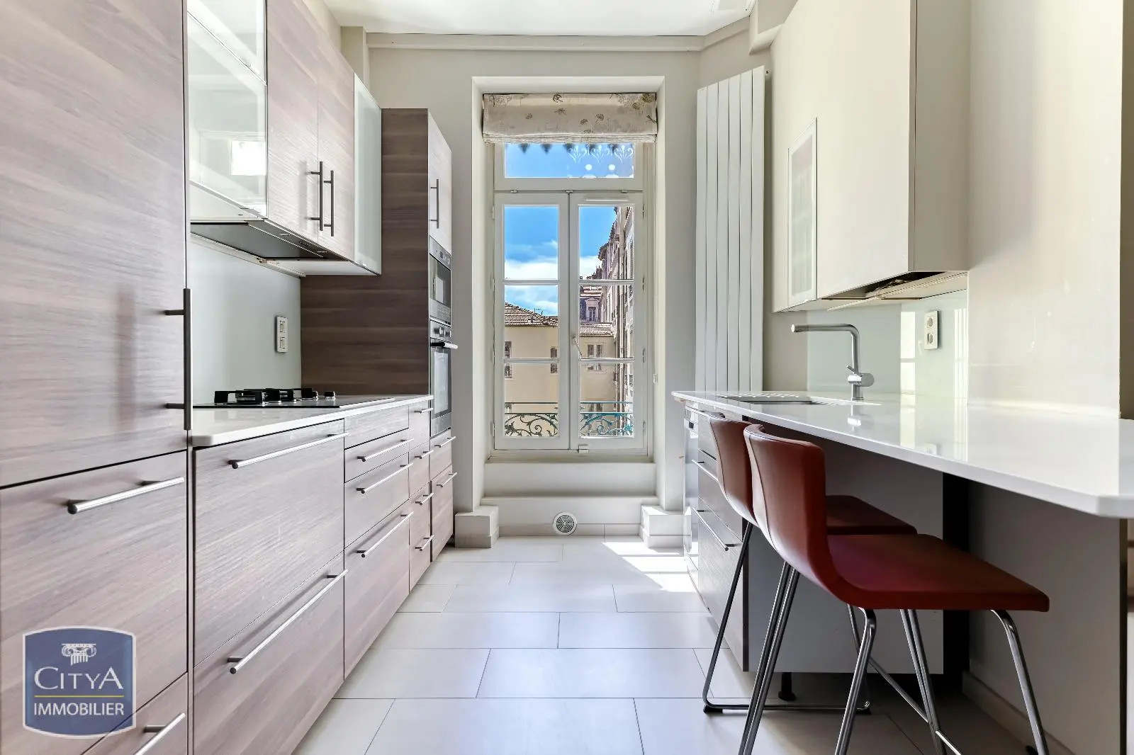 Photo 3 Appartement 5 pièces 187.92m²