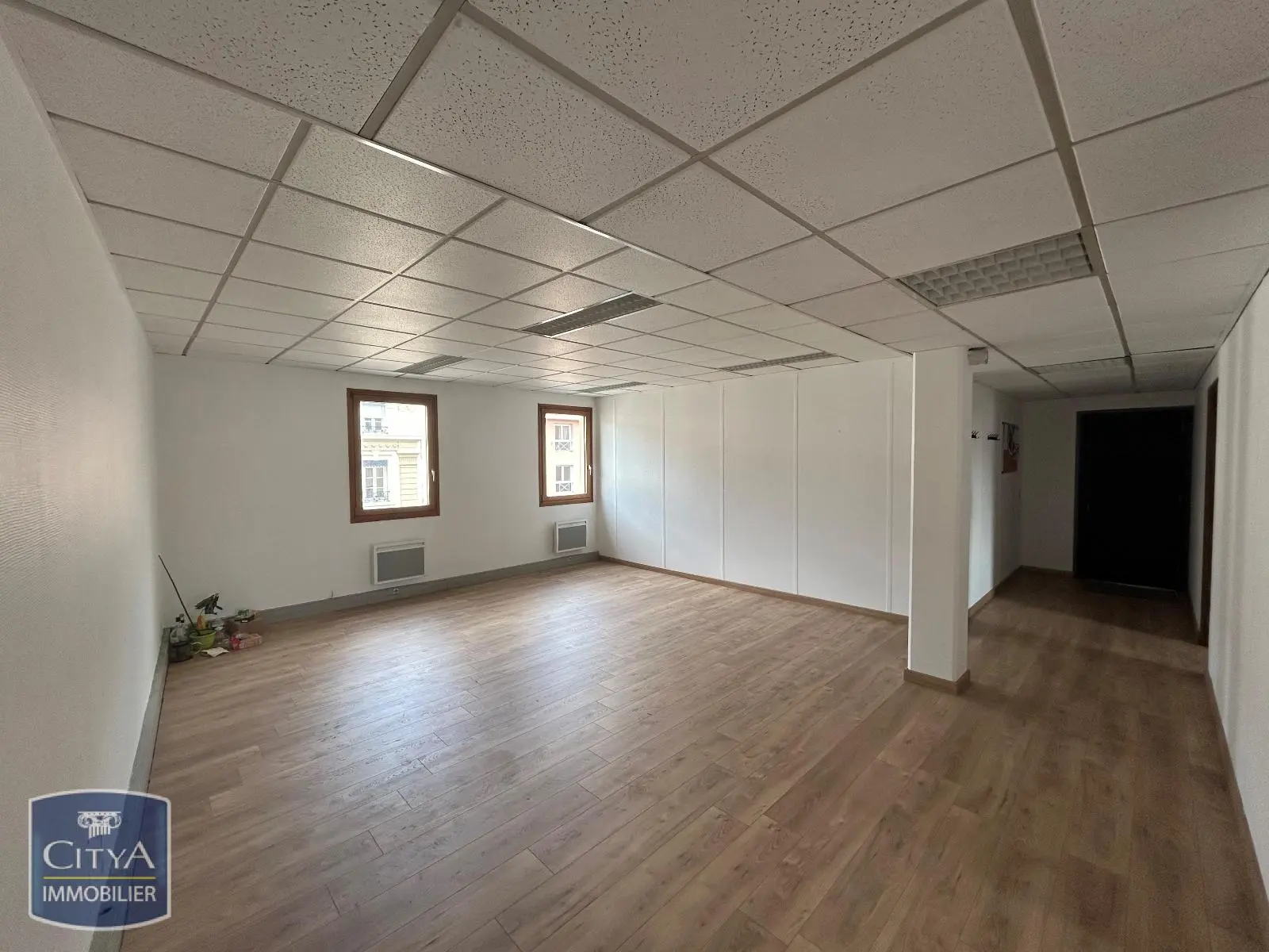 Photo 1 Local Commercial 70m²