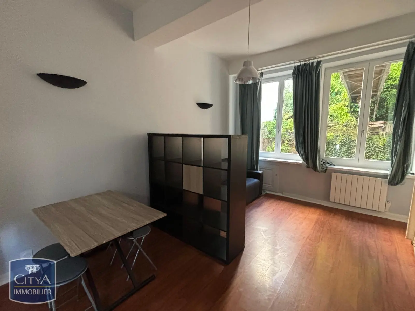 Photo 2 Appartement 1 pièce 28.48m²