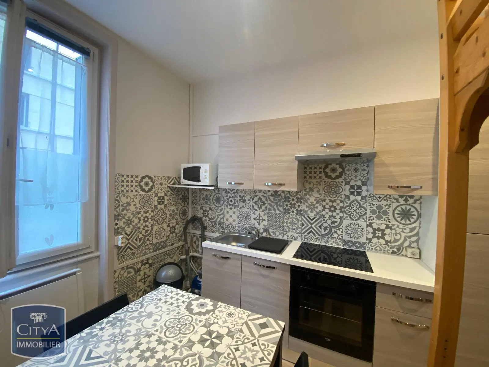 Photo 1 Appartement 1 pièce 18.06m²