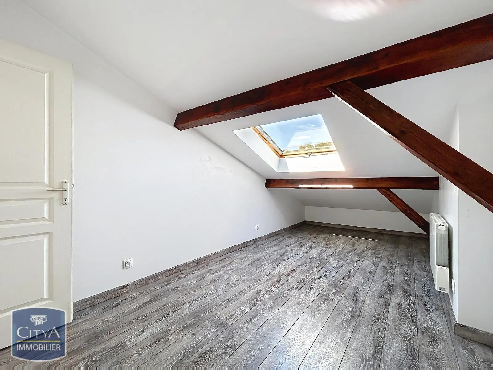 Photo 2 Appartement 1 pièce 24.26m²