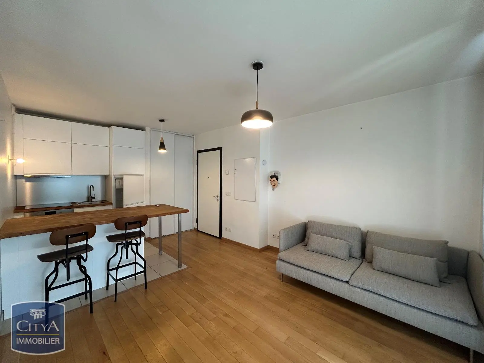 Photo 1 Appartement 1 pièce 38.27m²