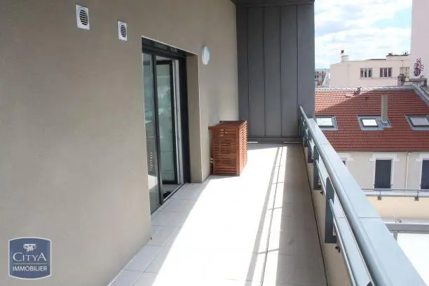 Photo 6 Appartement 1 pièce 30.27m²