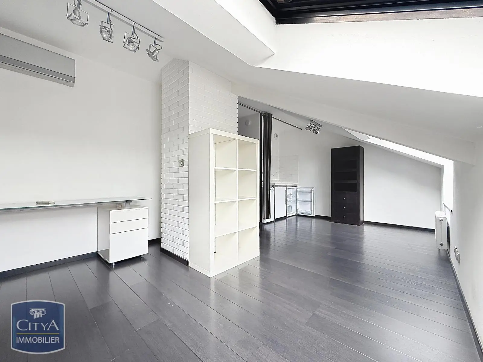 Photo 10 Appartement 1 pièce 16.77m²