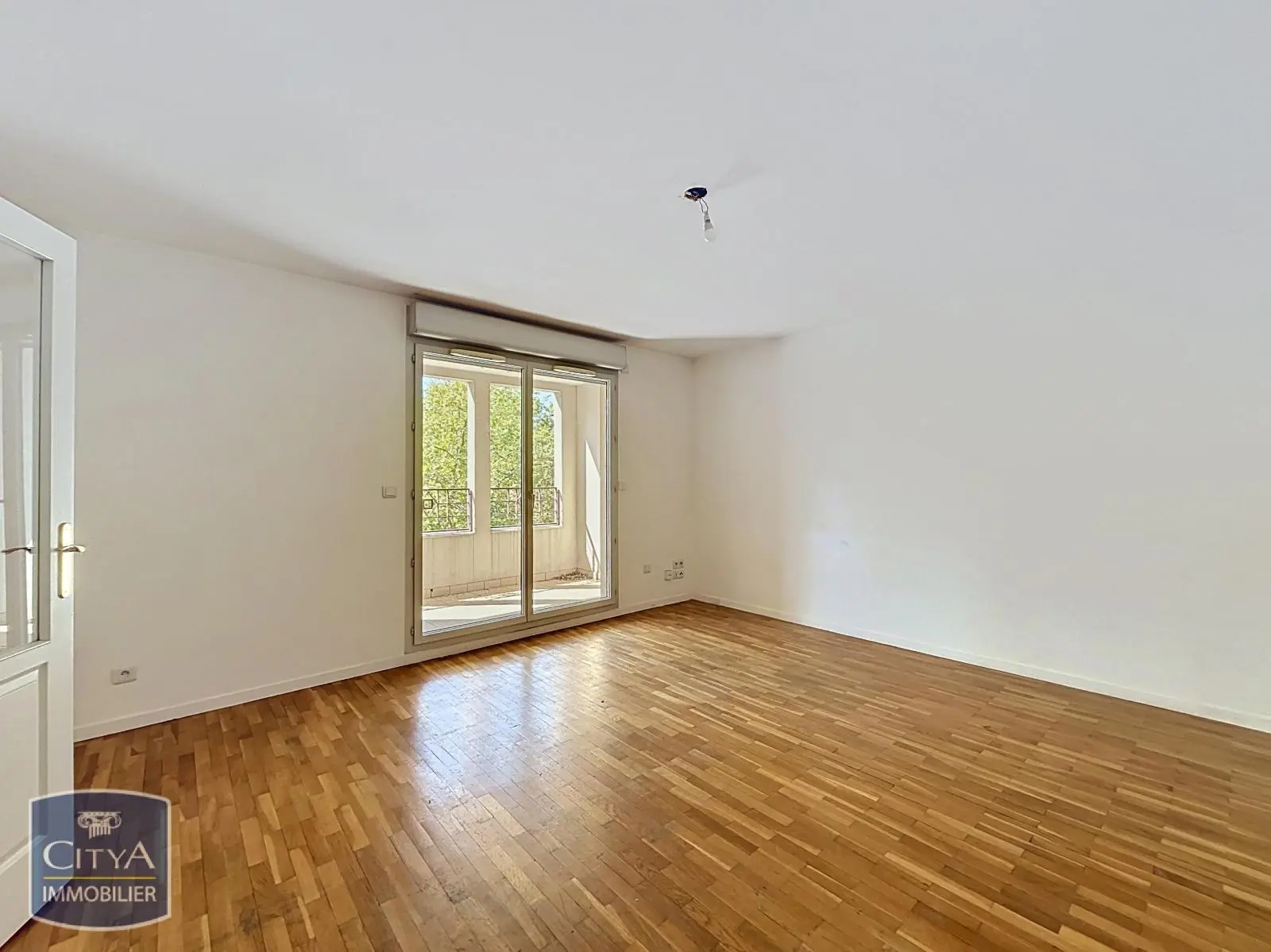Photo 1 Appartement 2 pièces 51.72m²