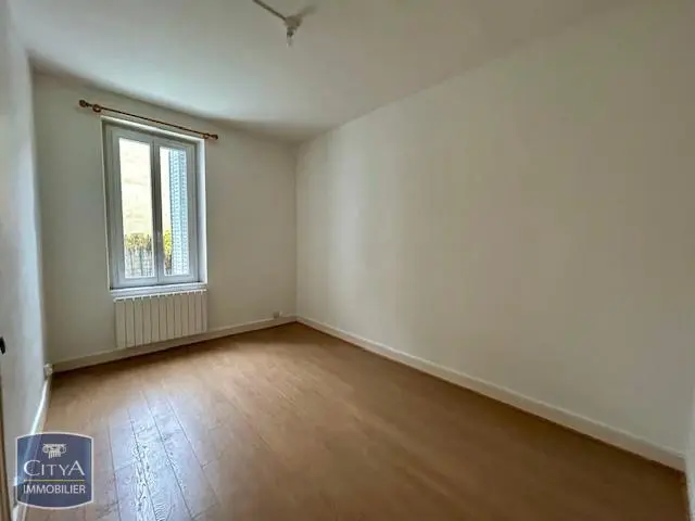 Photo 1 Appartement 1 pièce 24.06m²