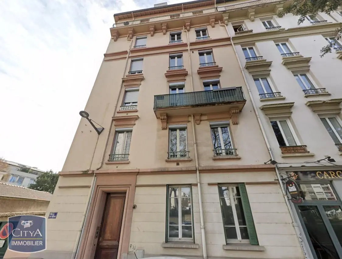 Photo 1 Appartement 1 pièce 29.5m²