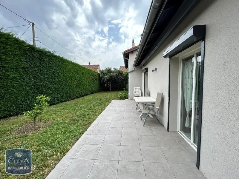 Photo 1 Maison 5 pièces 108.85m²