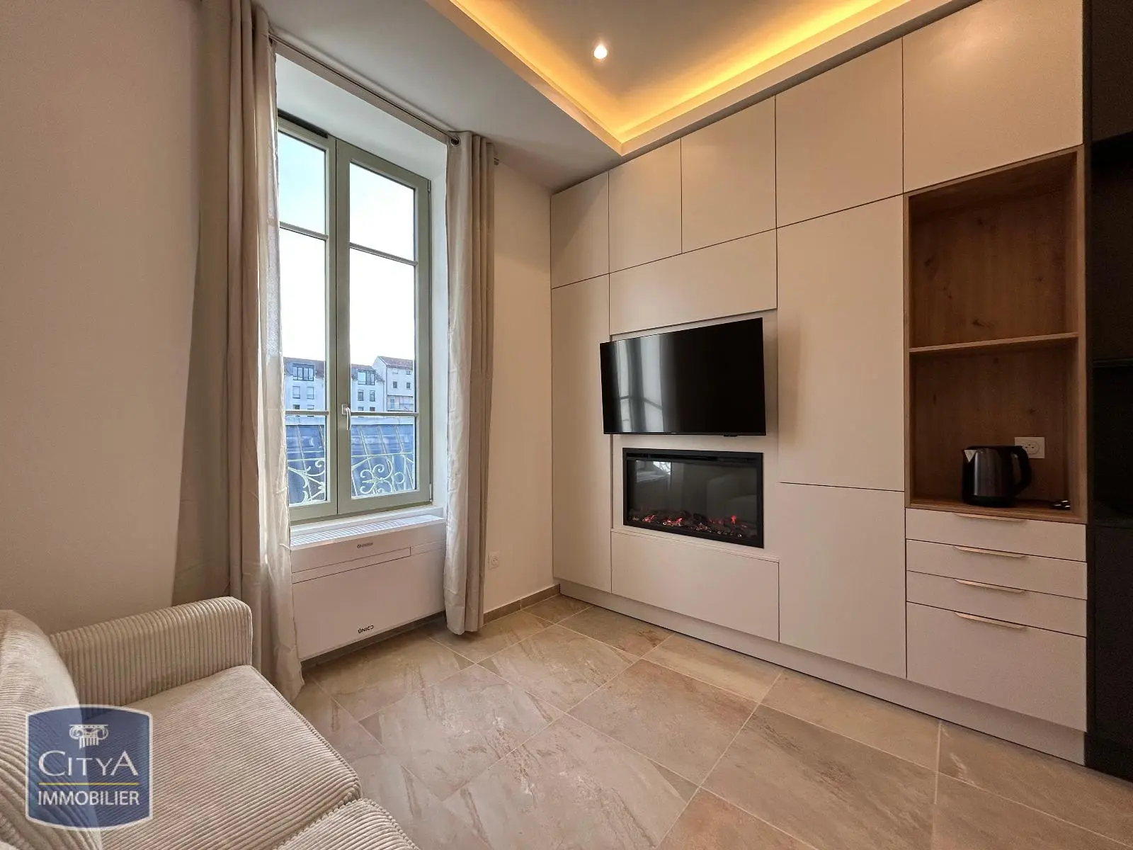 Photo 1 Appartement 1 pièce 15.55m²