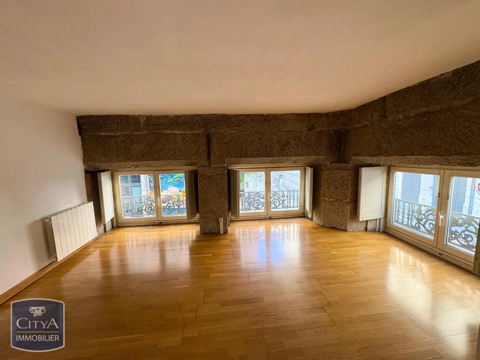 Photo 2 Appartement 1 pièce 28.84m²
