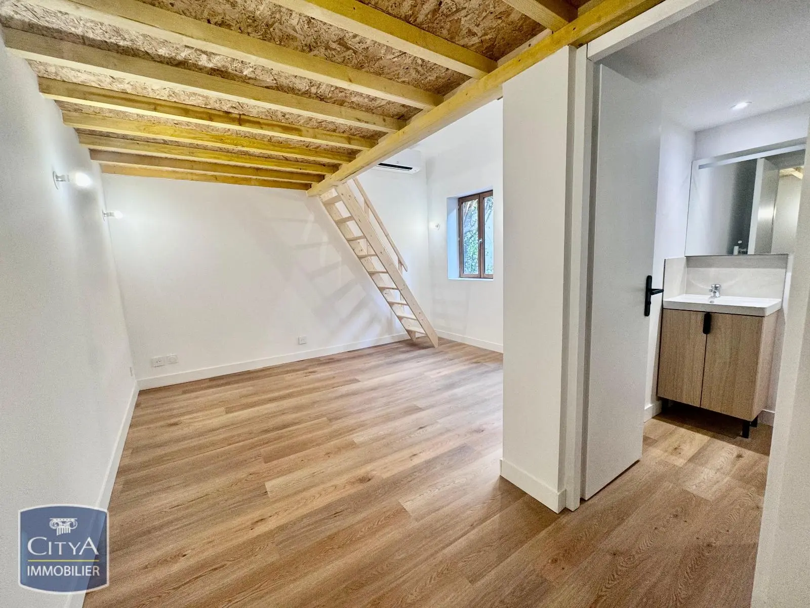 Photo 4 Appartement 1 pièce 16.39m²