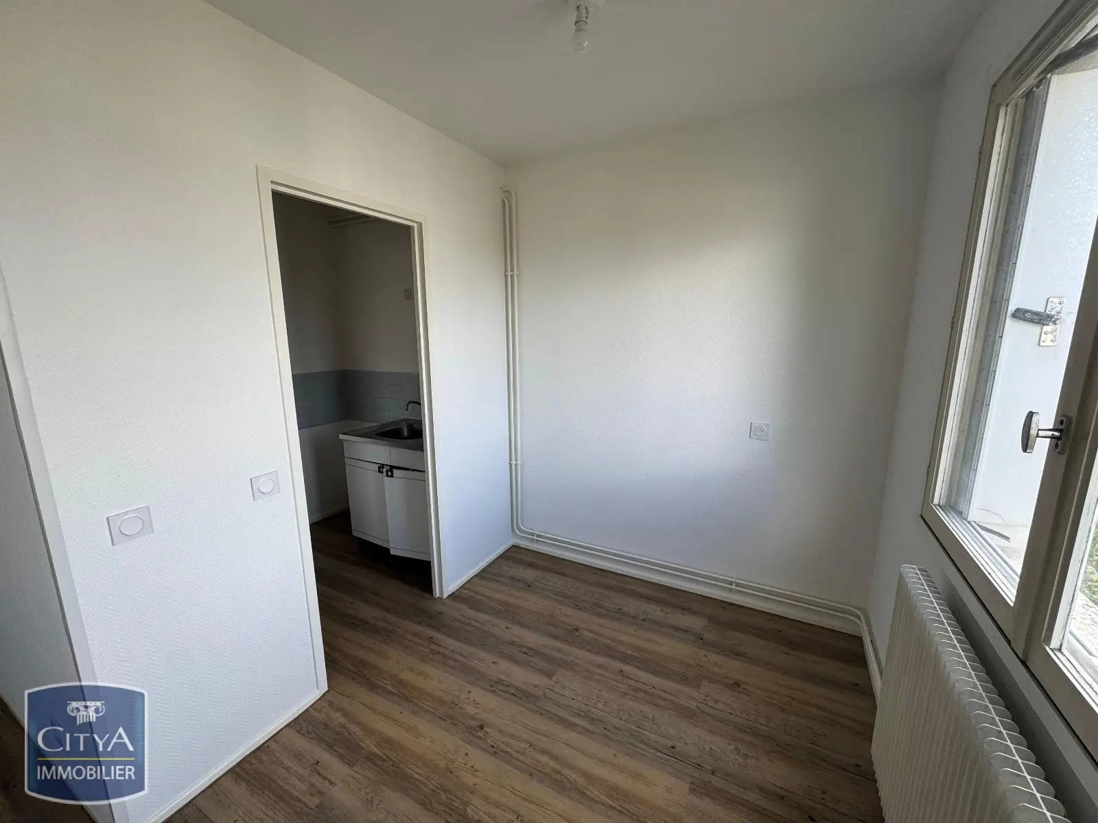 Photo 3 Appartement 1 pièce 32.08m²