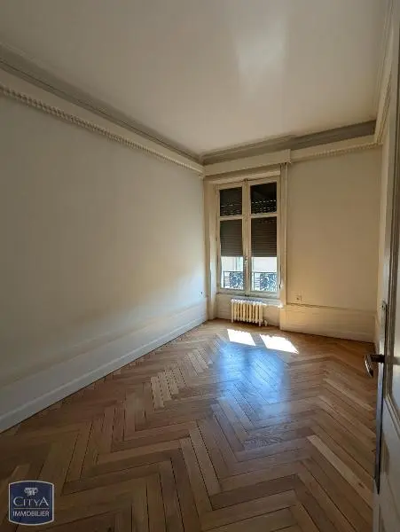 Photo 13 Appartement 5 pièces 168m²