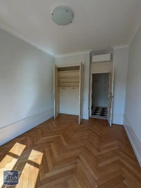 Photo 18 Appartement 5 pièces 168m²