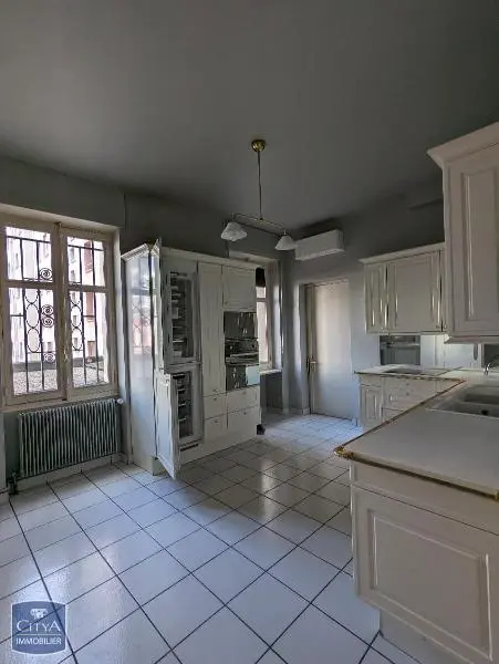 Photo 16 Appartement 5 pièces 168m²