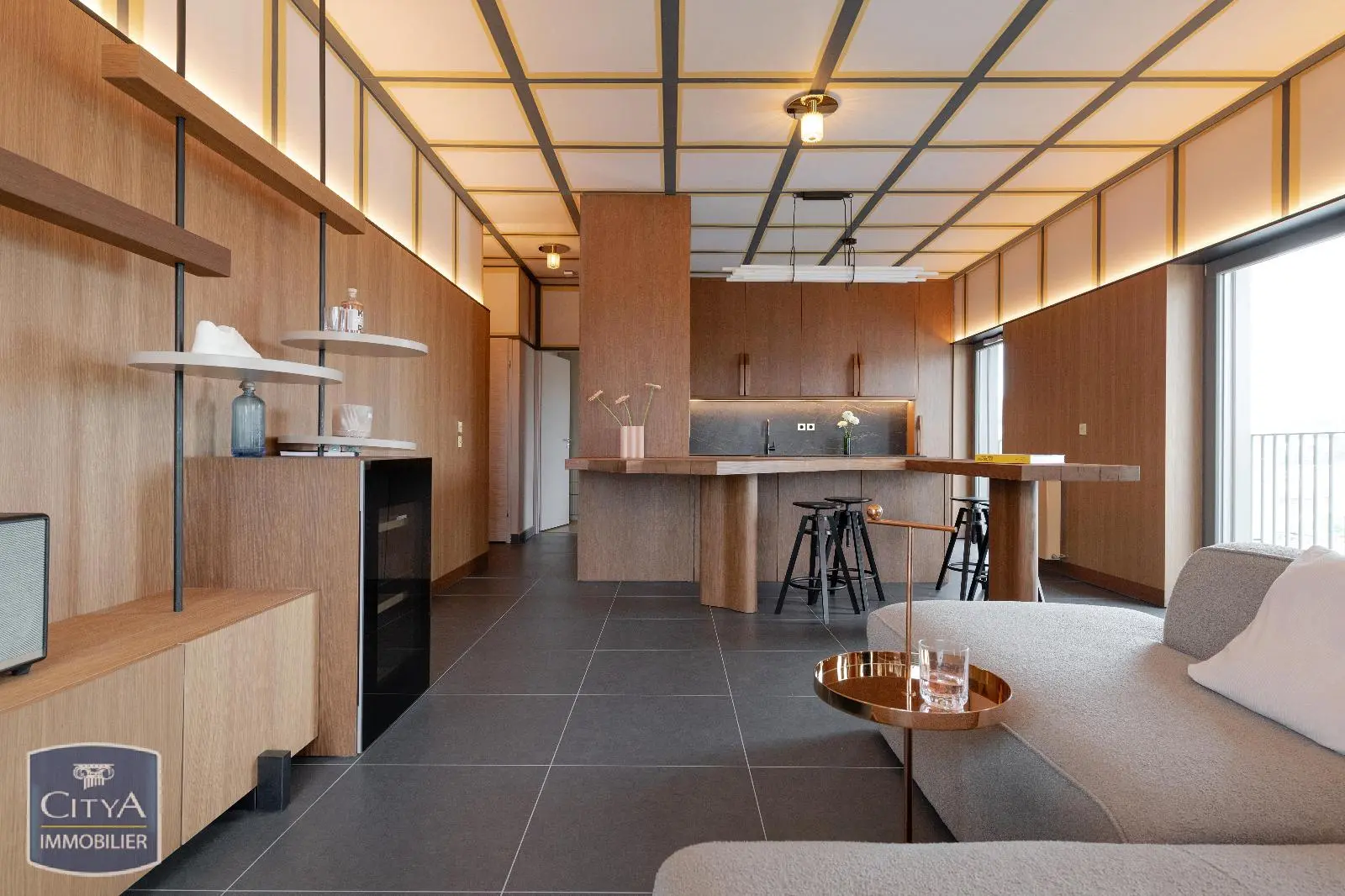 Photo 1 Appartement 5 pièces 101.57m²