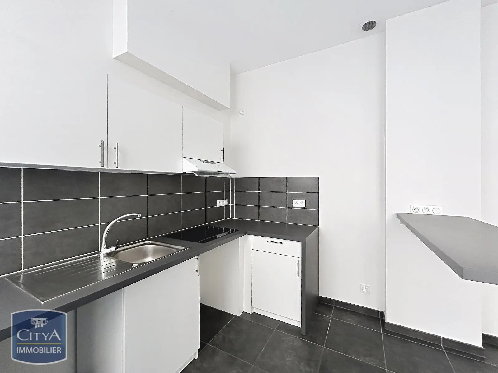 Photo 2 Appartement 3 pièces 55.82m²