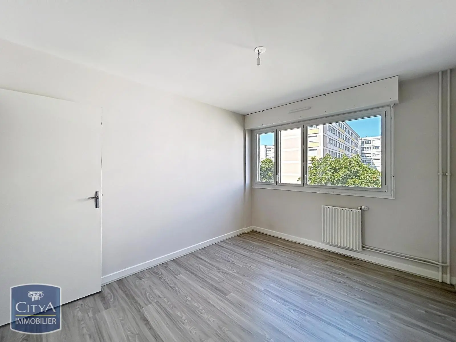 Photo 3 Appartement 5 pièces 101.25m²