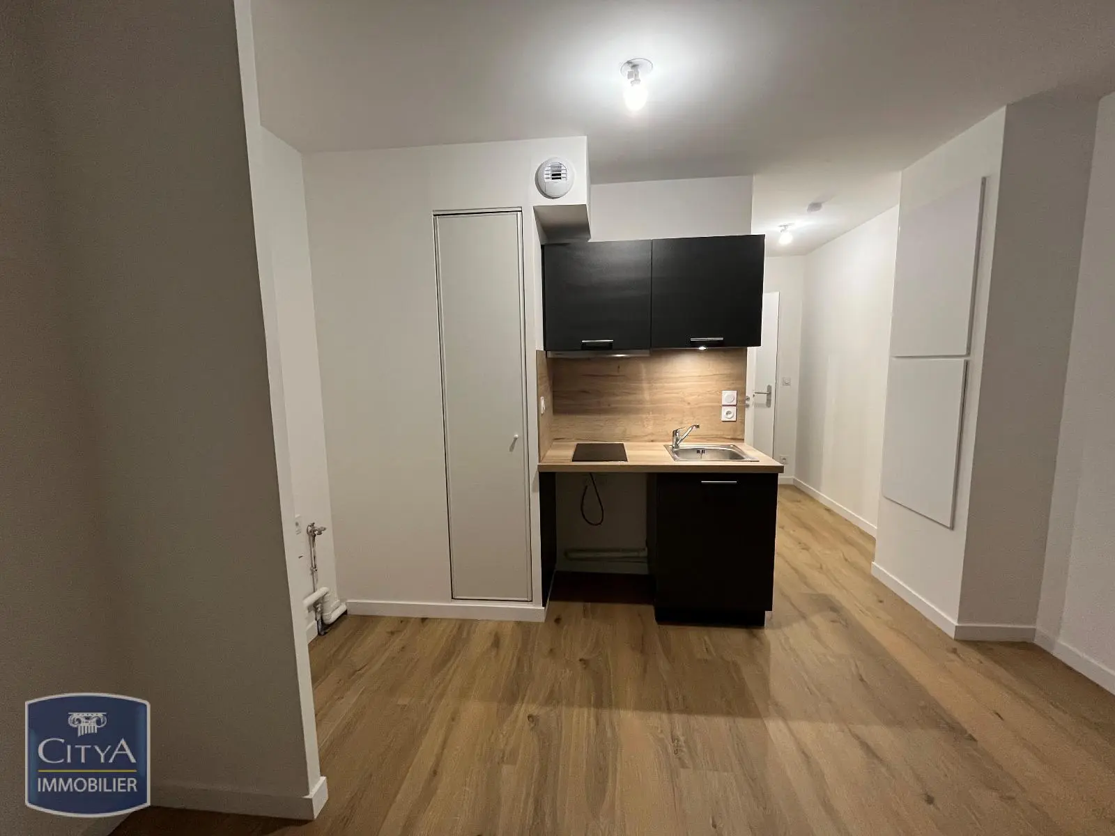 Photo 3 Appartement 1 pièce 22.15m²
