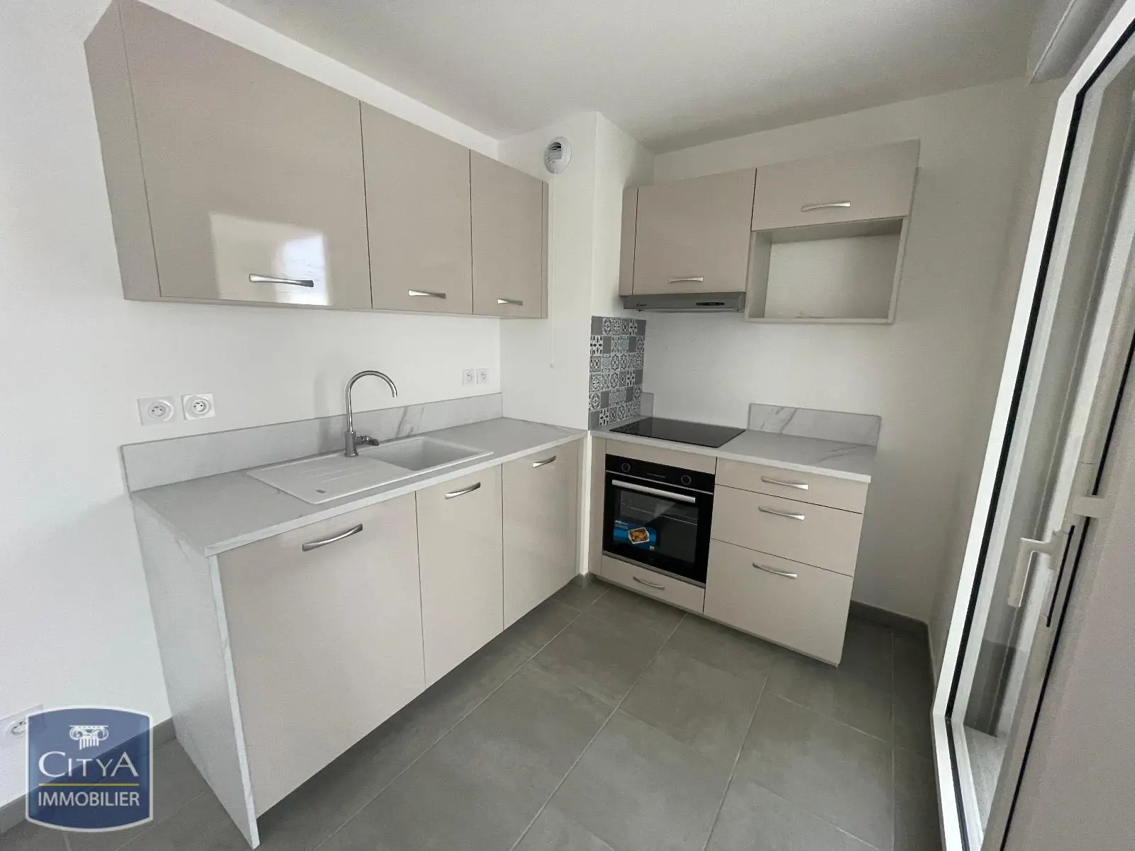 Photo 3 Appartement 3 pièces 65.41m²