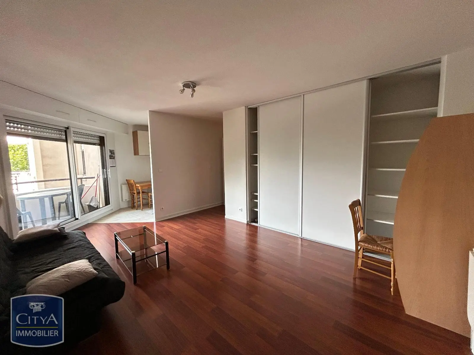 Photo 1 Appartement 1 pièce 34.4m²