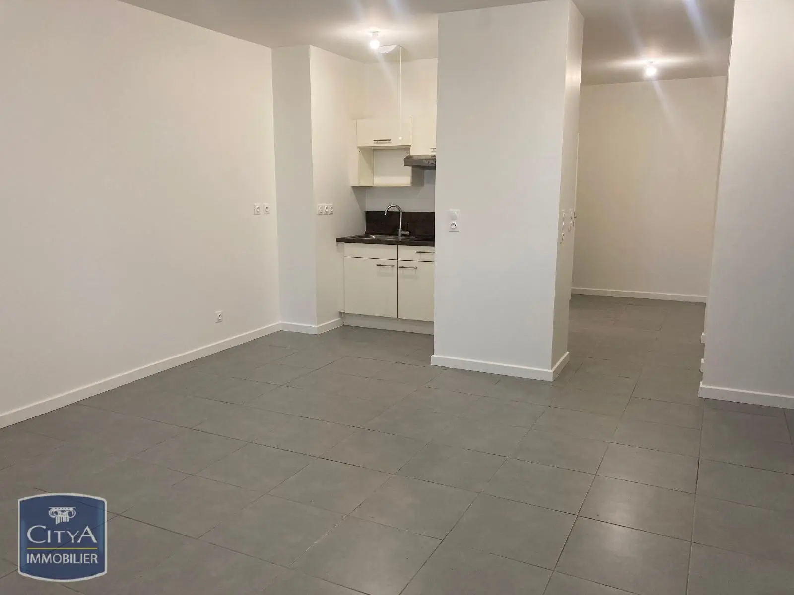 Photo 3 Appartement 1 pièce 38.13m²