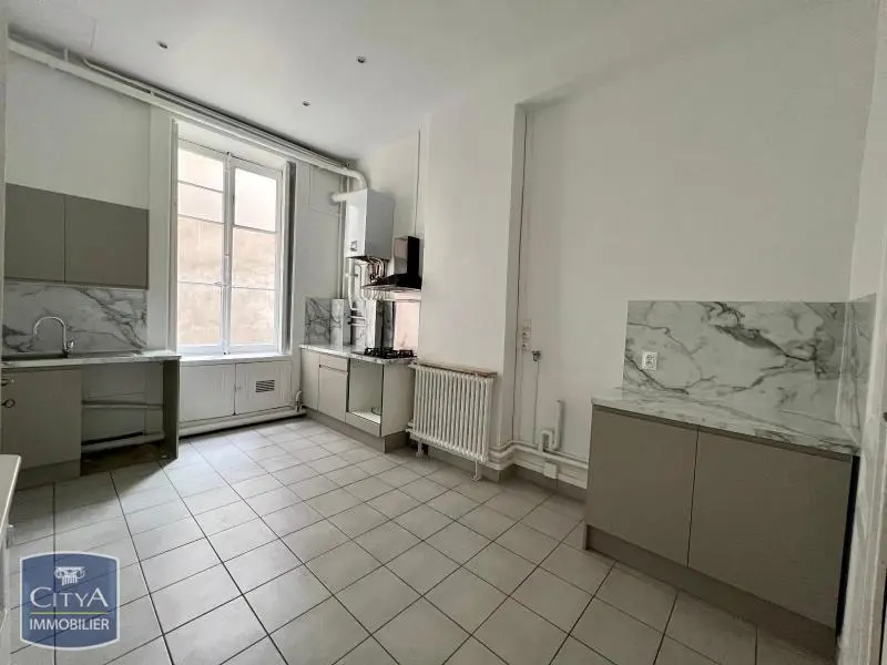 Photo 4 Appartement 7 pièces 226.13m²