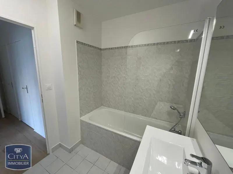 Photo 13 appartement Lyon 8e Arrondissement