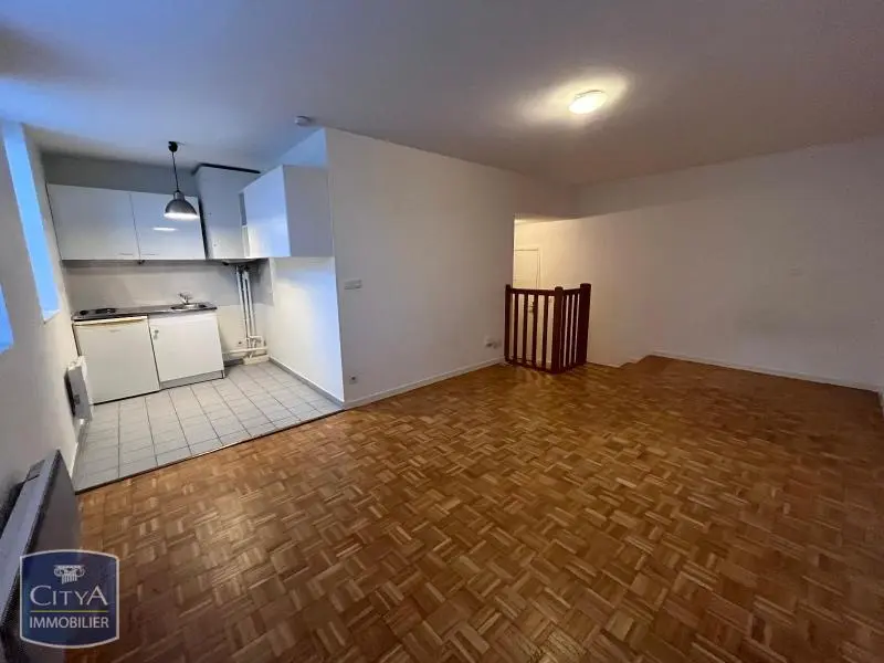 Photo 1 Appartement 1 pièce 32.51m²