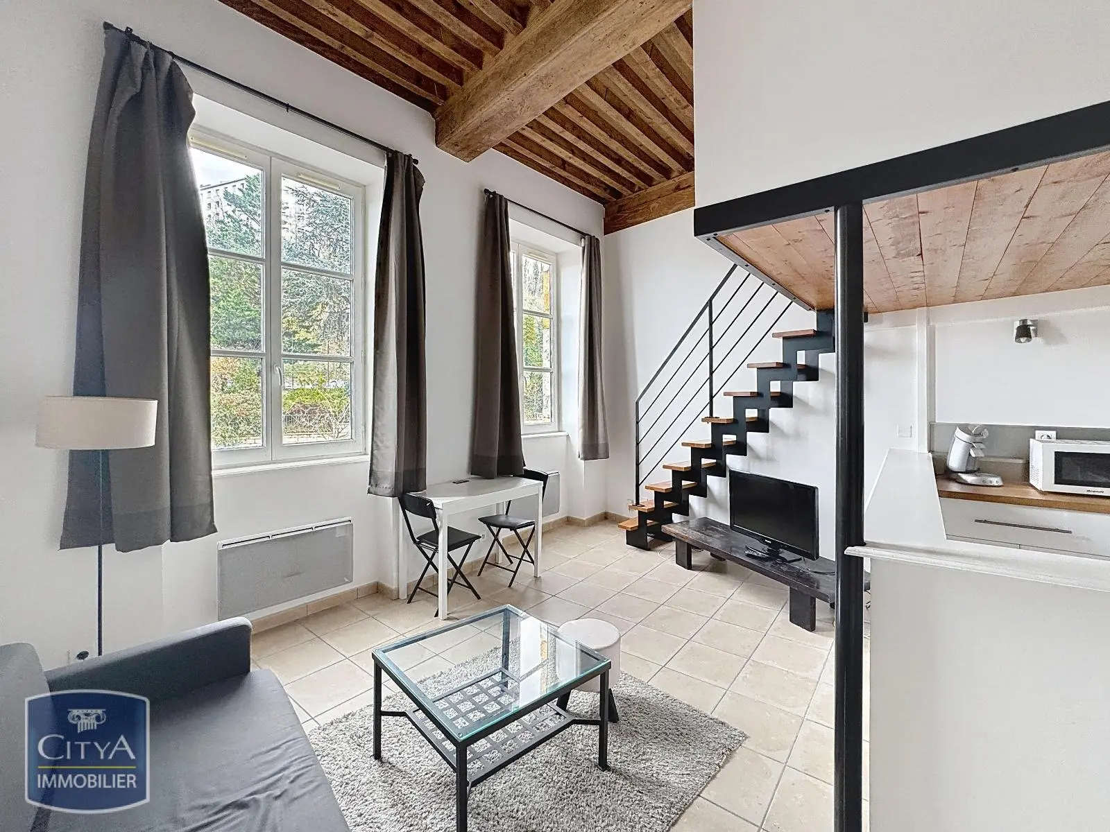 Photo 1 Appartement 1 pièce 27.34m²