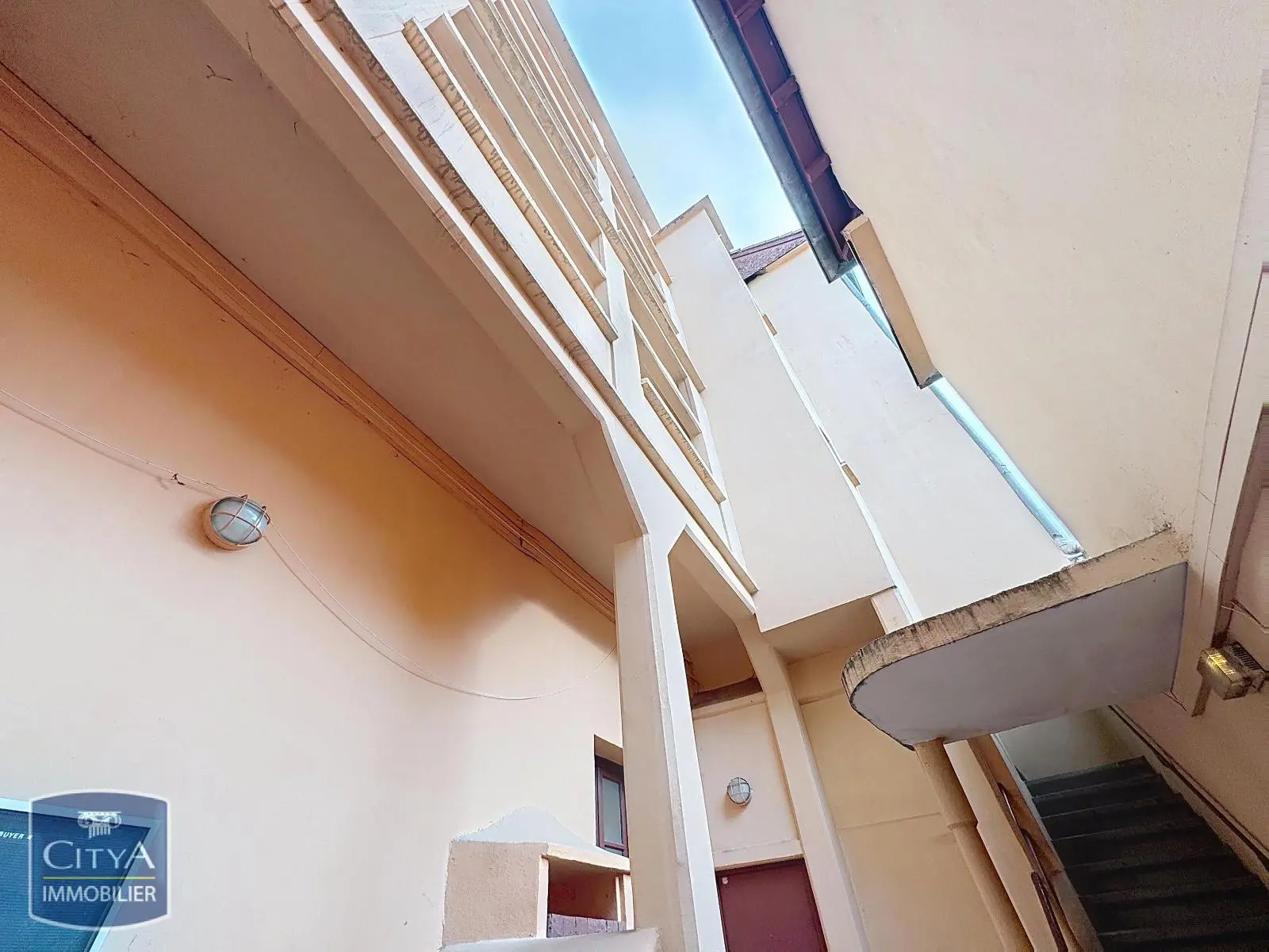 Photo 8 Appartement 1 pièce 27.34m²