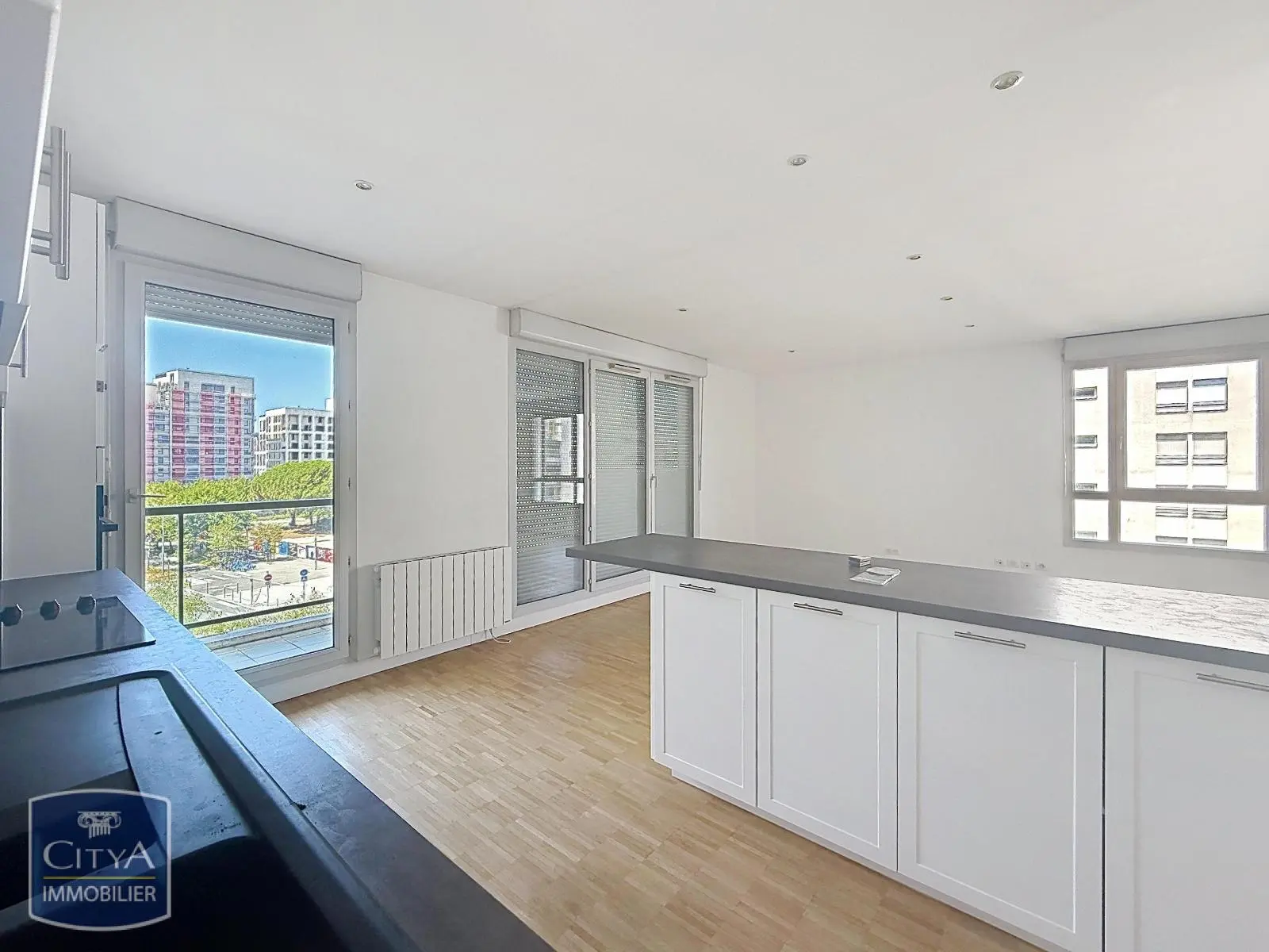 Photo 2 Appartement 5 pièces 107.9m²