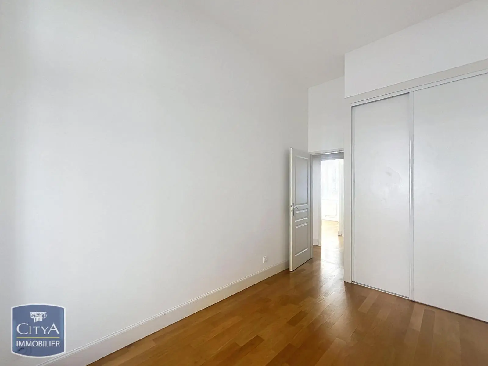 Photo 10 Appartement 4 pièces 106.18m²