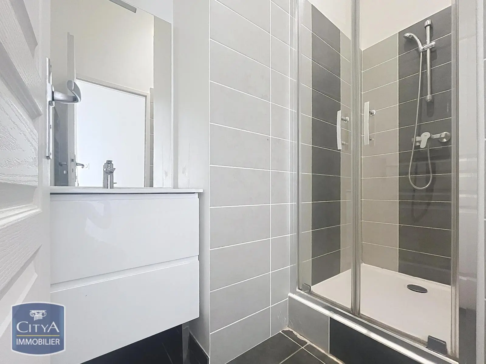 Photo 11 Appartement 4 pièces 106.18m²