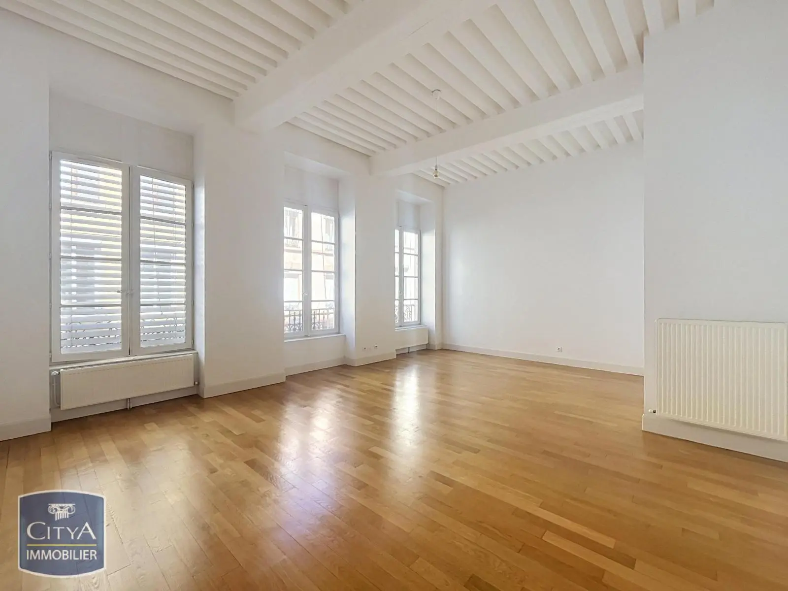 Photo 1 Appartement 4 pièces 106.18m²