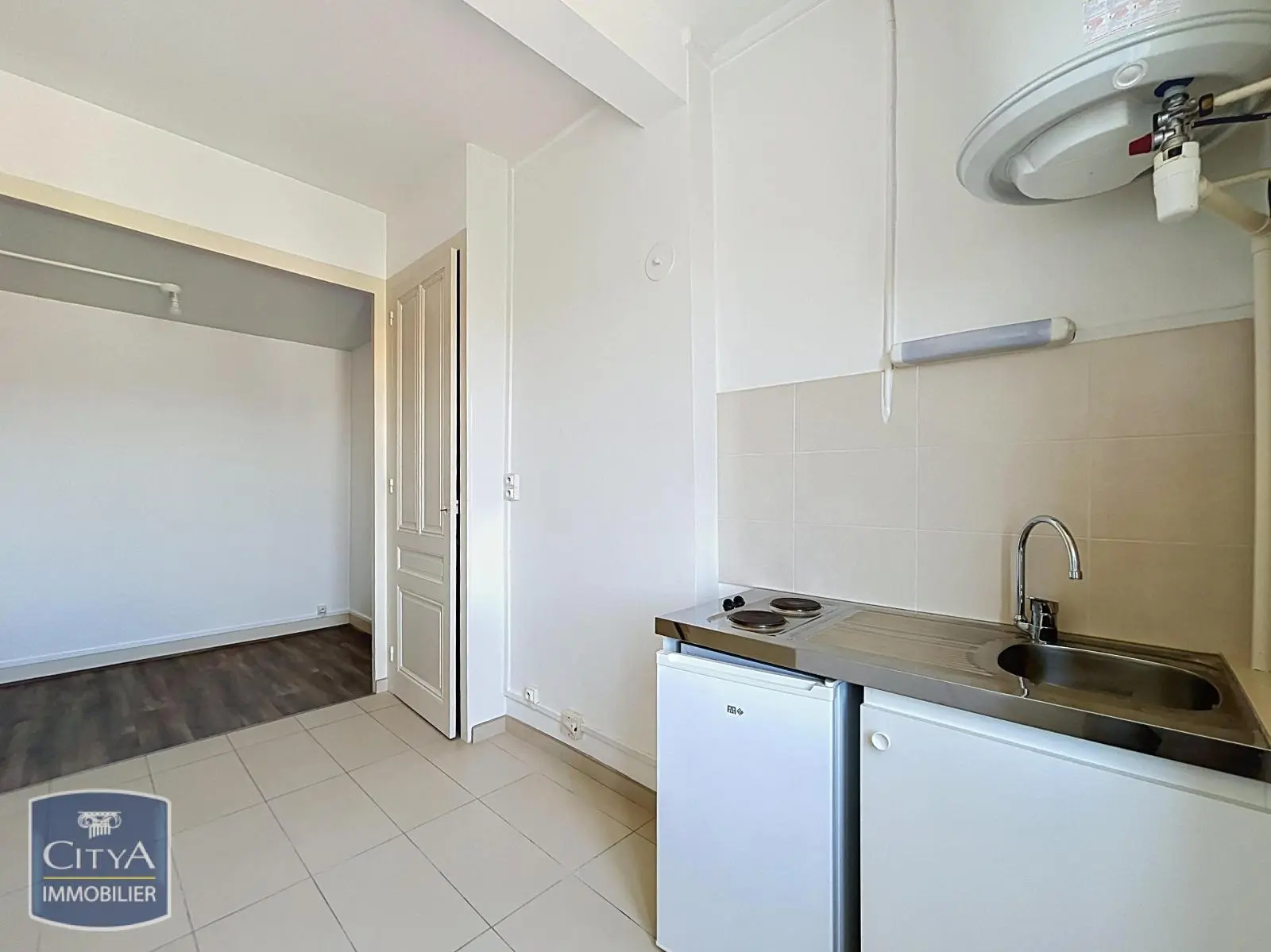 Photo 1 Appartement 1 pièce 19.18m²
