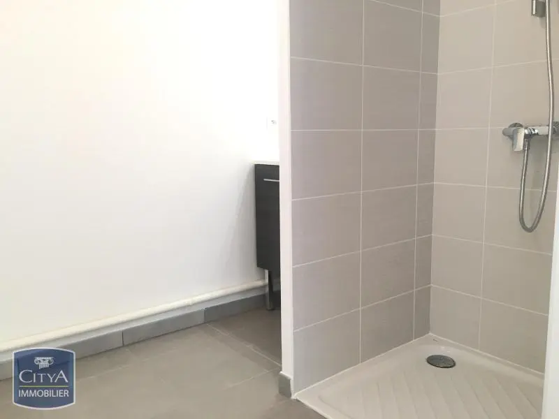 à louer 2 pièces 69100 immeuble neuf