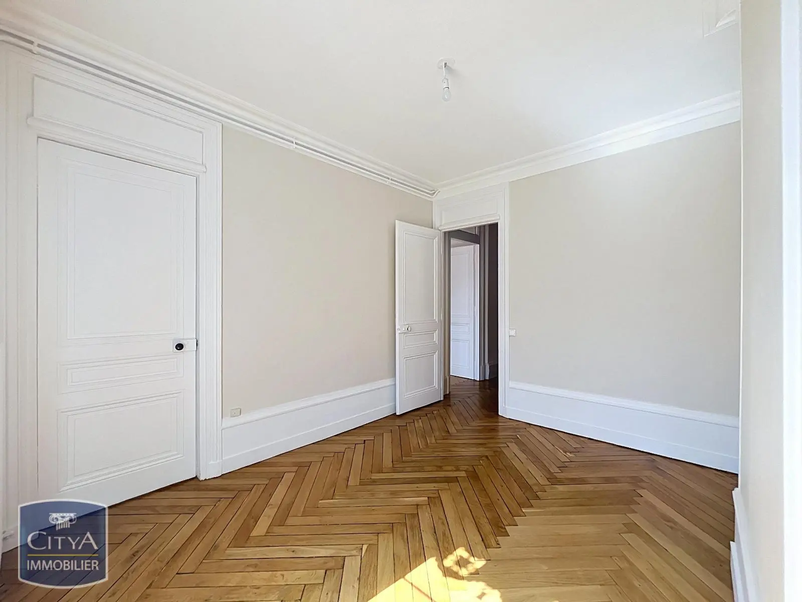Photo 16 Appartement 4 pièces 112.03m²