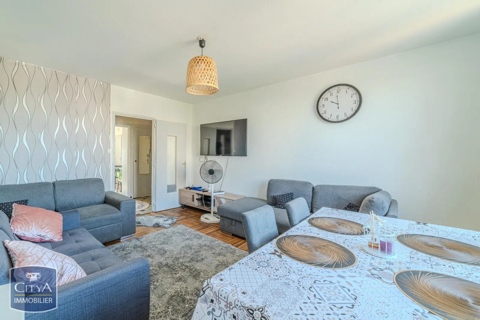 Photo 2 Appartement 3 pièces 58.09m²