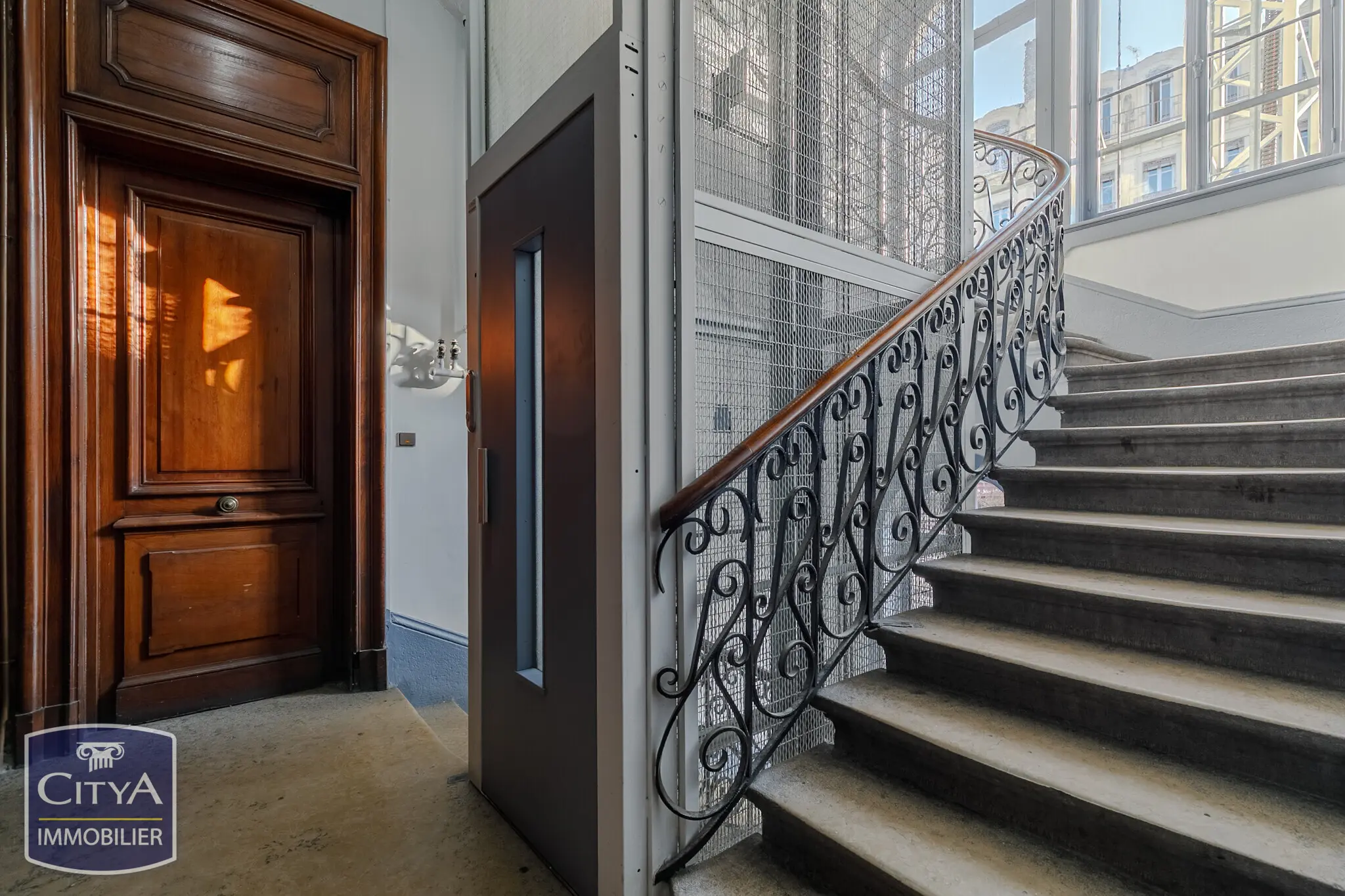 Photo 15 Appartement 5 pièces 110m²