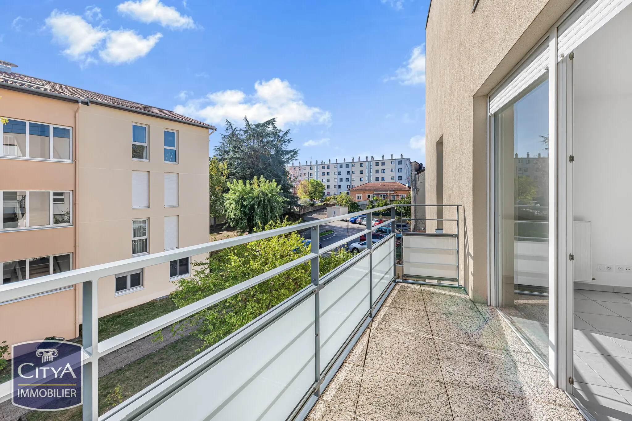 Photo 1 appartement Sathonay-Camp