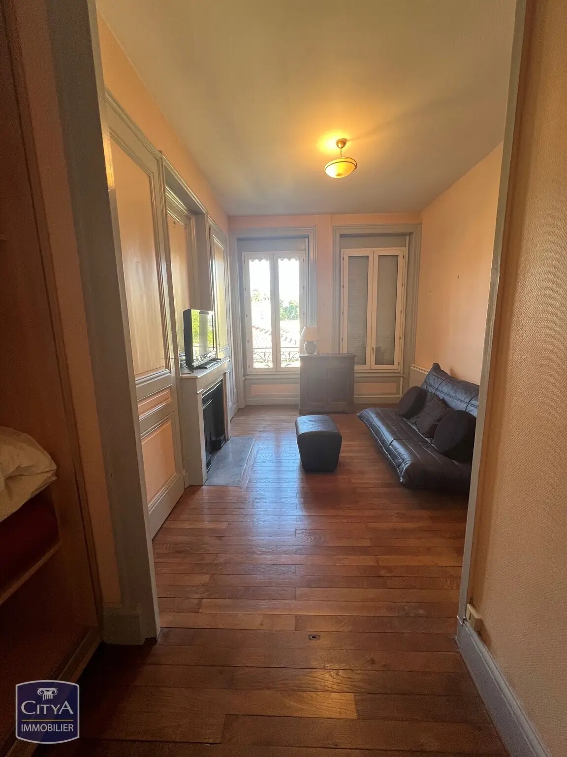 Photo 2 Appartement 1 pièce 34.5m²