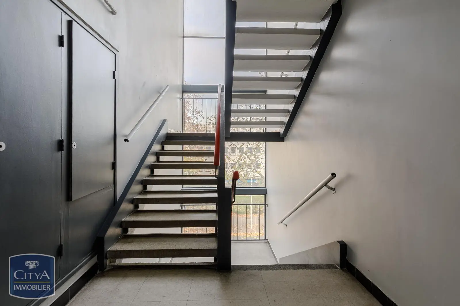 Photo 9 Appartement 1 pièce 24.6m²