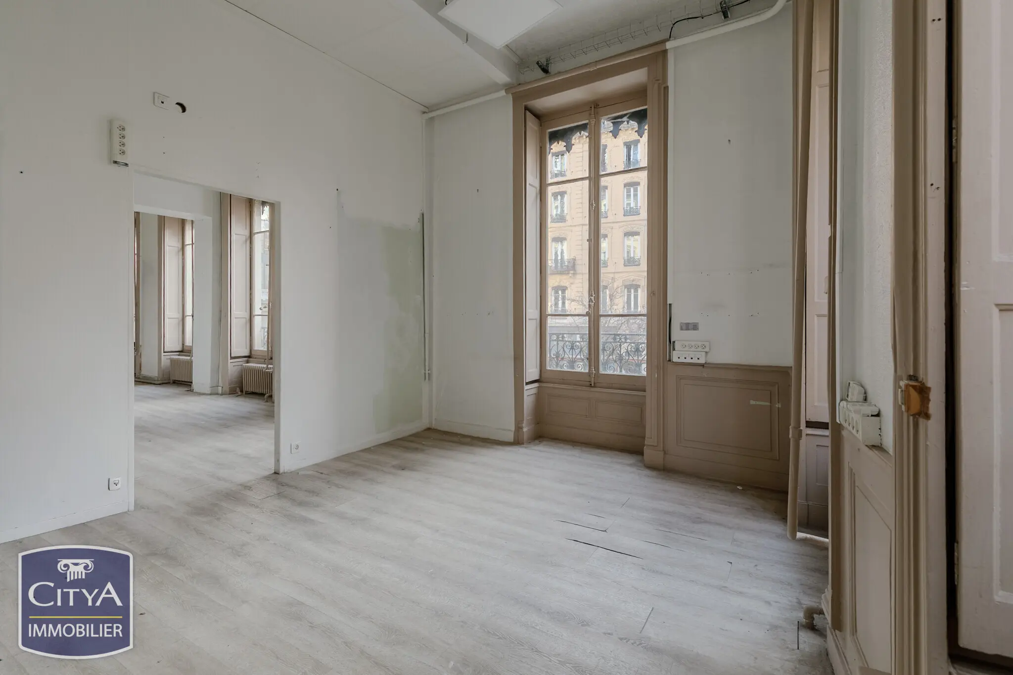 Photo 3 Appartement 5 pièces 110m²