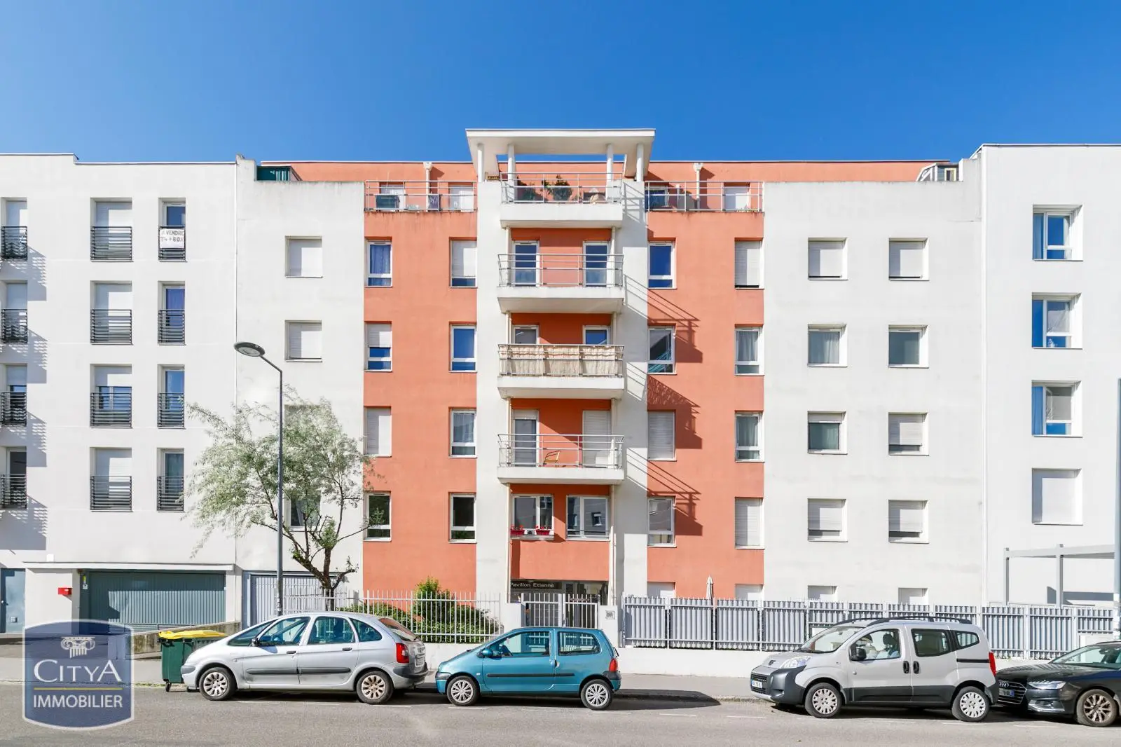 Photo 1 Appartement 2 pièces 46m²