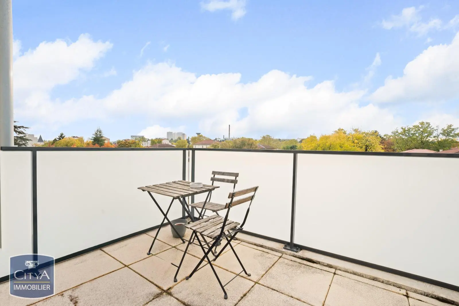 Photo 1 Appartement 2 pièces 39m²