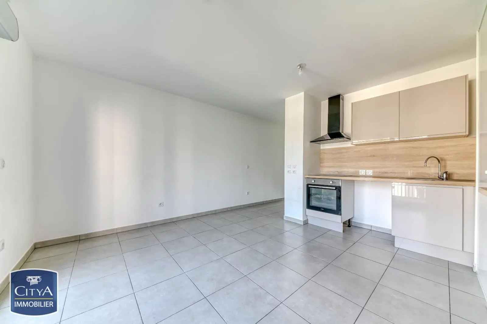 Photo 6 Appartement 1 pièce 25.7m²